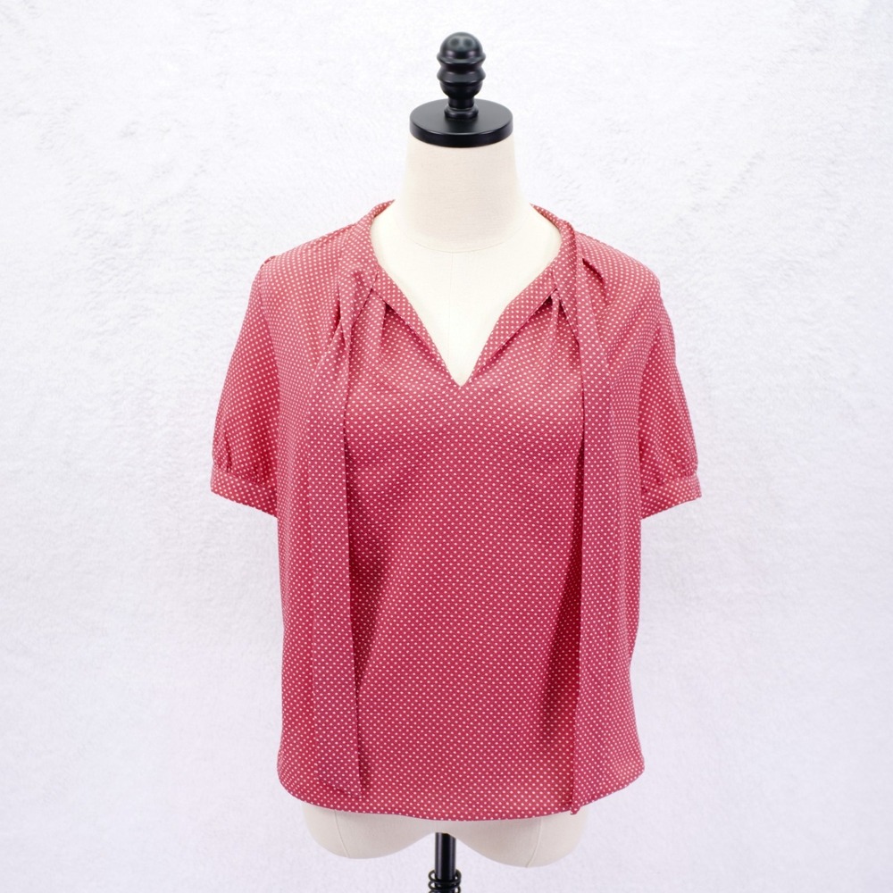 Monteau Pink Polka Dot Medium‎ Cottage Blouse Top Shirt Polyester Spandex V-Neck